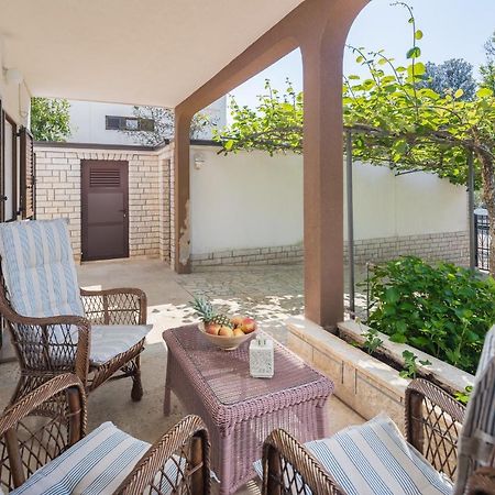 Apartment Kazalac Green Oasis Porec Ngoại thất bức ảnh
