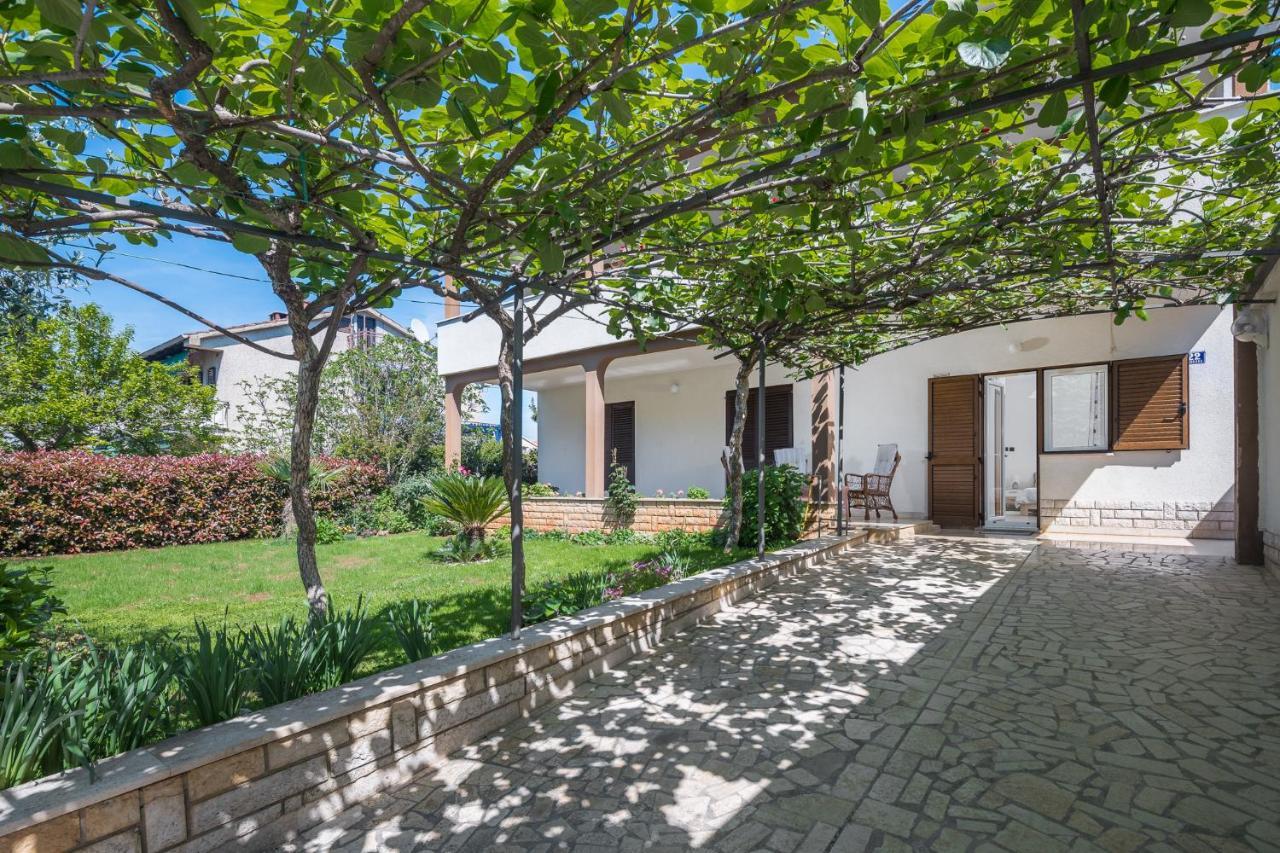 Apartment Kazalac Green Oasis Porec Ngoại thất bức ảnh